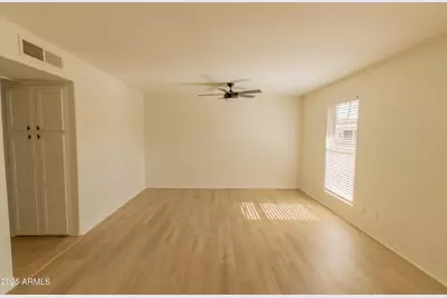 3619 E Monterosa Street #202, Phoenix, AZ 85018 - Photo 13