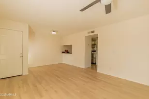 3619 E Monterosa St, Phoenix, AZ 85018 - Photo 17