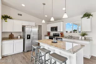 19462 W Birchwood Pl, Buckeye, AZ 85326 - Photo 5