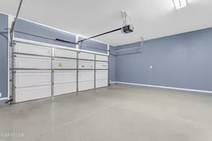 2452 N 73rd Ln, Phoenix, AZ 85035 - Photo 19