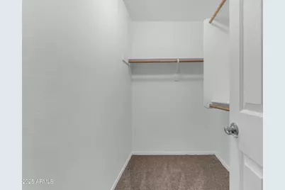 2452 N 73rd Lane, Phoenix, AZ 85035 - Photo 11