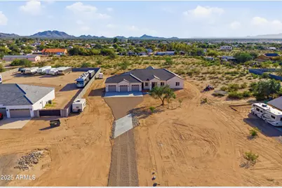 10039 N Burris Road, Casa Grande, AZ 85122 - Photo 9