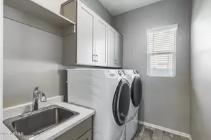 2661 S Olympic Dr, Gilbert, AZ 85295 - Photo 35