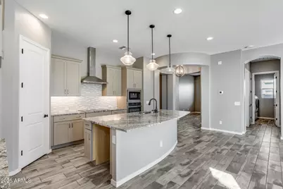 2661 S Olympic Drive, Gilbert, AZ 85295 - Photo 3