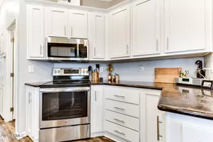 17200 W Bell Rd, Surprise, AZ 85374 - Photo 9