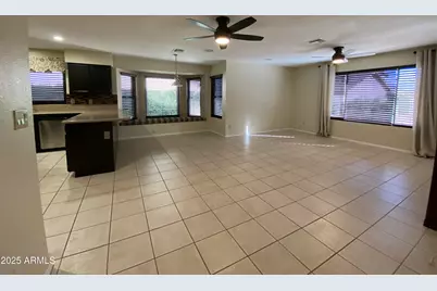 9809 W Wescott Drive, Peoria, AZ 85382 - Photo 15