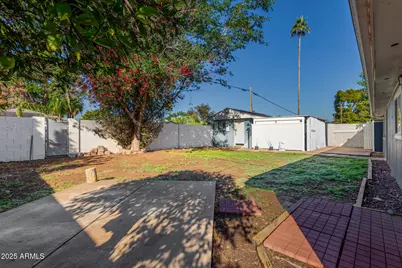 7340 N 7th Avenue, Phoenix, AZ 85021 - Photo 39