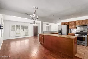 7340 N 7th Ave, Phoenix, AZ 85021 - Photo 13