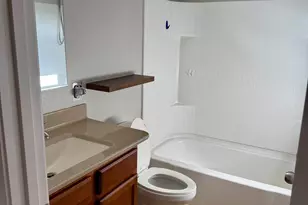 2725 E Mine Creek Rd, Phoenix, AZ 85024 - Photo 15