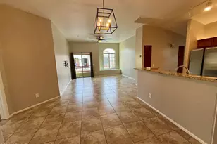 2725 E Mine Creek Rd, Phoenix, AZ 85024 - Photo 3