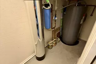 2725 E Mine Creek Rd, Phoenix, AZ 85024 - Photo 19