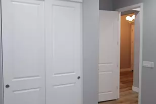 2852 E Robin Ln E, Phoenix, AZ 85050 - Photo 23