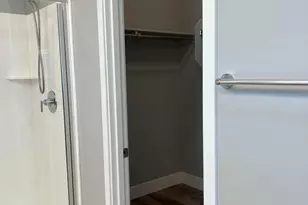 2852 E Robin Ln E, Phoenix, AZ 85050 - Photo 21