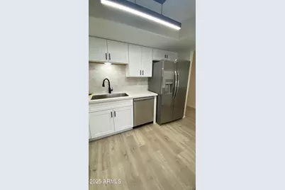 8215 N 21st Drive #D205, Phoenix, AZ 85021 - Photo 41