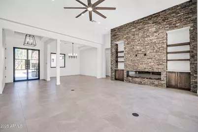 7035 E Montgomery Road, Scottsdale, AZ 85266 - Photo 17