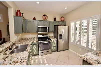 15624 W Azalea Lane, Surprise, AZ 85374 - Photo 13