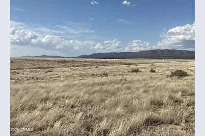 157B Red Tail Lane #2, Paulden, AZ 86334 - Photo 1