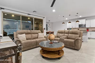 4587 W Stickleaf Way, San Tan Valley, AZ 85144 - Photo 9