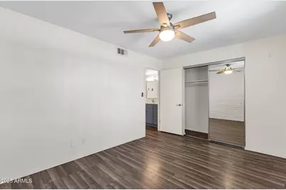 3737 E Turney Avenue #216, Phoenix, AZ 85018 - Photo 5