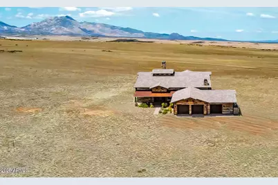 8992 Barrel Mesa Road, Prescott Valley, AZ 86315 - Photo 1