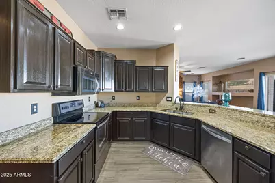 12830 W Fairmount Avenue, Avondale, AZ 85392 - Photo 7