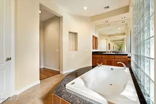 10432 E Winter Sun Dr, Scottsdale, AZ 85262 - Photo 21