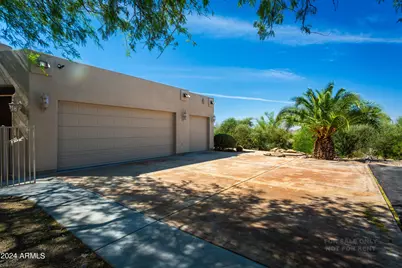 40777 N Echo Canyon Drive, Cave Creek, AZ 85331 - Photo 43