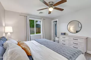 14251 N 37th Way, Phoenix, AZ 85032 - Photo 17