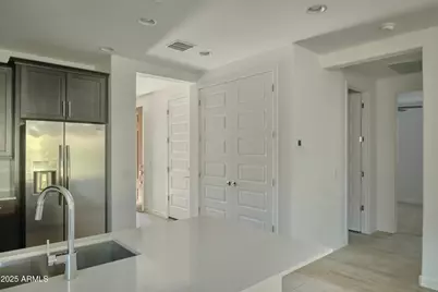 12542 W Cassia Trail, Peoria, AZ 85383 - Photo 9