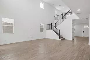 2457 E Villa Linda Dr, Phoenix, AZ 85024 - Photo 9