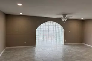 6532 W Medlock Dr, Glendale, AZ 85301 - Photo 3