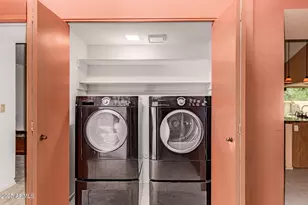 10050 E San Bernardo Dr, Scottsdale, AZ 85258 - Photo 21