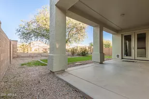 20535 N Santa Cruz Dr, Maricopa, AZ 85138 - Photo 29