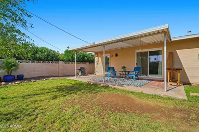 8231 E Jackrabbit Road, Scottsdale, AZ 85250 - Photo 43