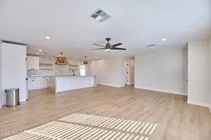 8708 E Jackrabbit Rd, Scottsdale, AZ 85250 - Photo 3