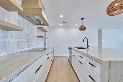 8708 E Jackrabbit Road, Scottsdale, AZ 85250 - Photo 7