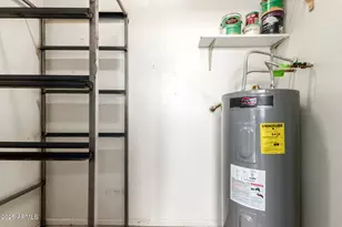 930 N Mesa Dr, Mesa, AZ 85201 - Photo 23