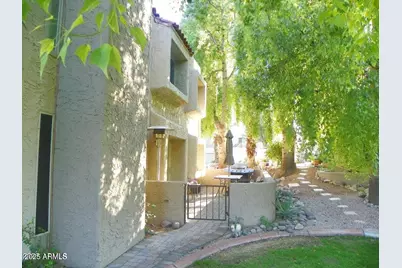 7348 N Via Camello Del Norte -- #223, Scottsdale, AZ 85258 - Photo 17