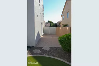 2718 E Hampton Lane, Gilbert, AZ 85295 - Photo 59