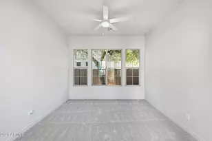 2718 E Hampton Ln, Gilbert, AZ 85295 - Photo 9