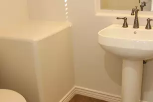 2718 E Hampton Ln, Gilbert, AZ 85295 - Photo 7