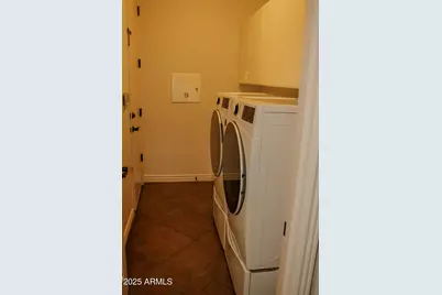 2718 E Hampton Lane, Gilbert, AZ 85295 - Photo 25