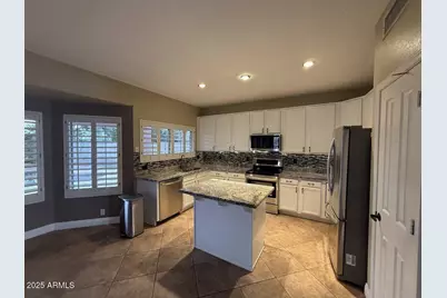 6079 W Irma Lane, Glendale, AZ 85308 - Photo 7