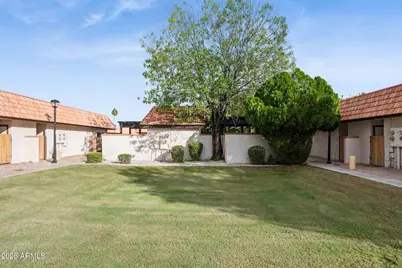 195 N Cottonwood Street #21, Chandler, AZ 85225 - Photo 33