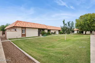 195 N Cottonwood St, Chandler, AZ 85225 - Photo 3