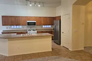 4692 S Calico Rd, Gilbert, AZ 85297 - Photo 7