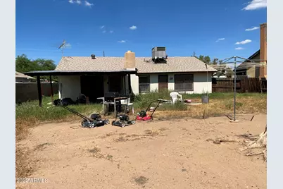 7827 W College Drive, Phoenix, AZ 85033 - Photo 17