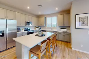 518 W Fremont Pass, Apache Junction, AZ 85120 - Photo 3