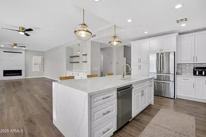 10587 E Sheena Drive, Scottsdale, AZ 85255 - Photo 15