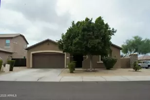 16151 W Desert Flower Dr, Goodyear, AZ 85395 - Photo 9